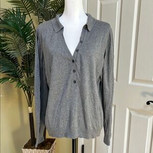 Banana Republic, size XL, Gray V-neck, Button-Up Women's Top